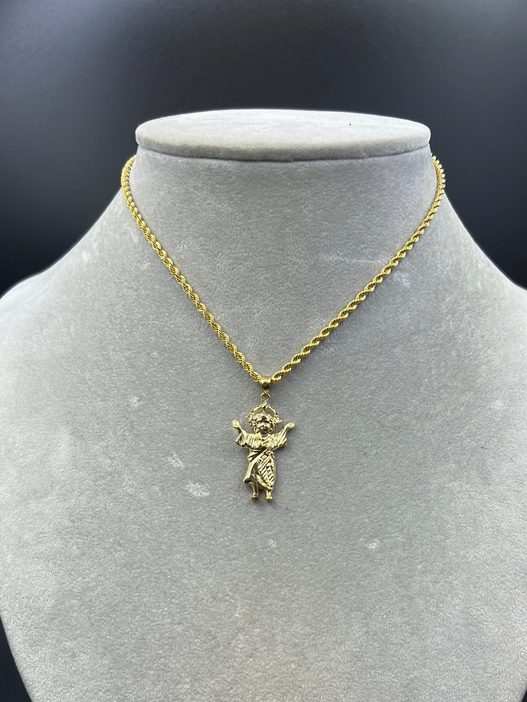 Jesus Pendant popular with Rope Chain