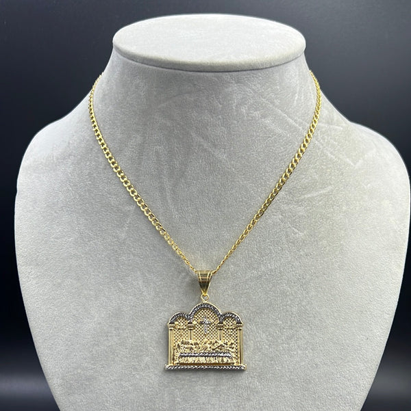 New Hollow Flat Cuban 14K  with Pendant