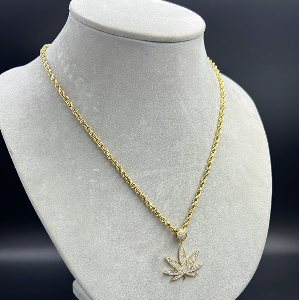 New Hollow Rope Chain 14k With Leaf Pendant