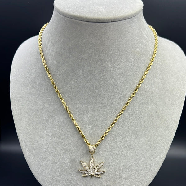 New Hollow Rope Chain 14k With Leaf Pendant