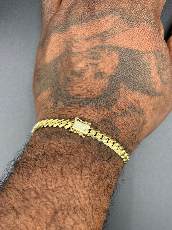 New Gold 14K Italian Cuban bracelet  by GO™